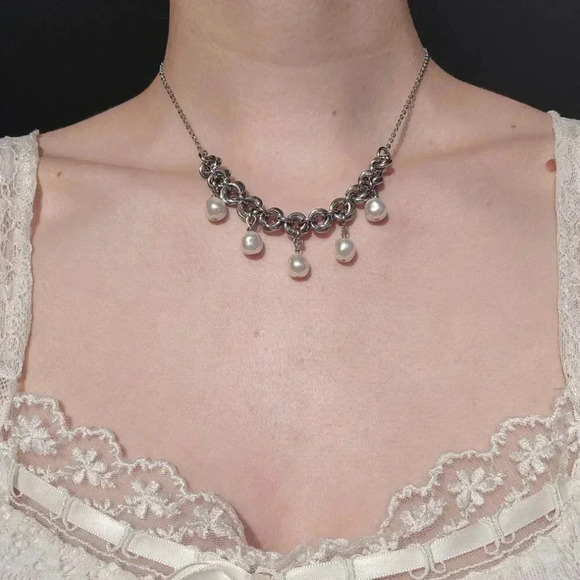 Vintage Antique silver and natural pearls necklace with a small silver chain - Picture 4 of 6